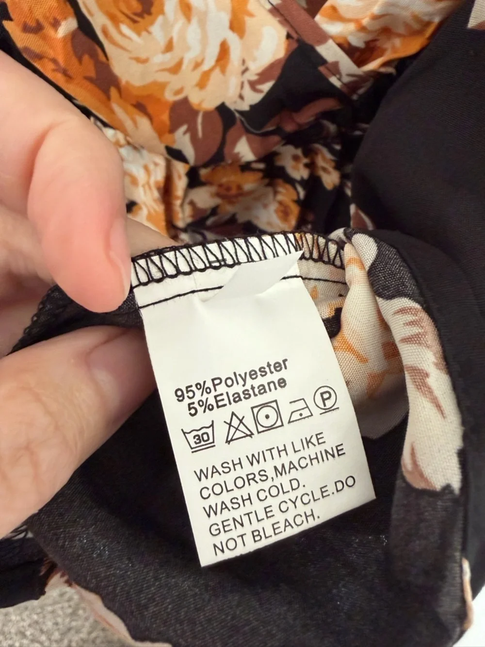 Floral Cold-Shoulder Peplum Top - Picture 11 of 12